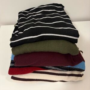 Bundle of 5 turtleneck tops